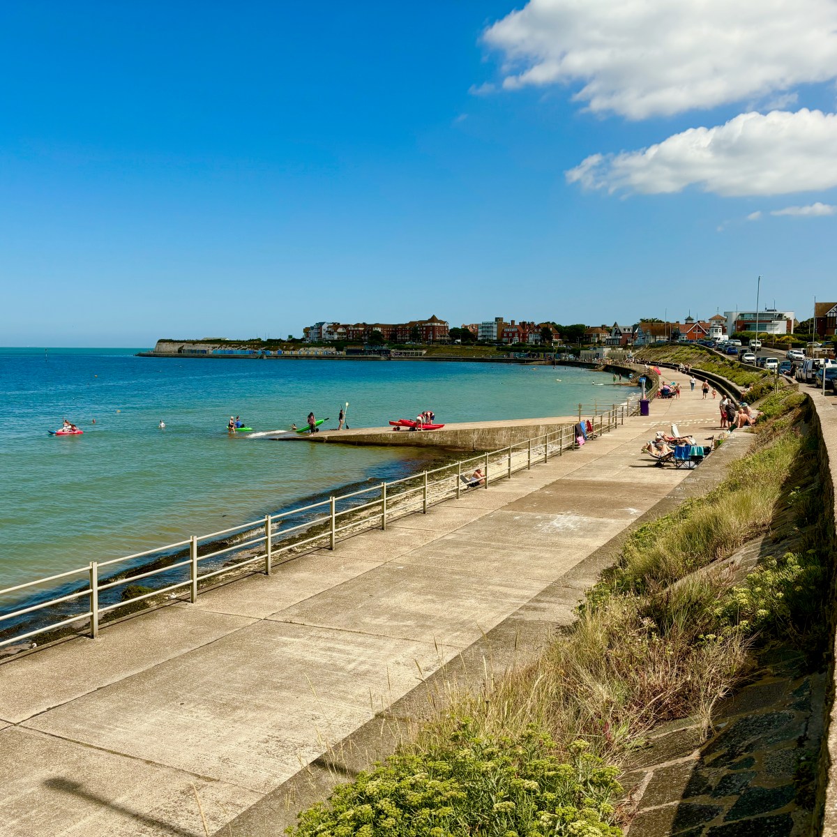 West Bay – Beach in&nbsp;Westgate-on-Sea