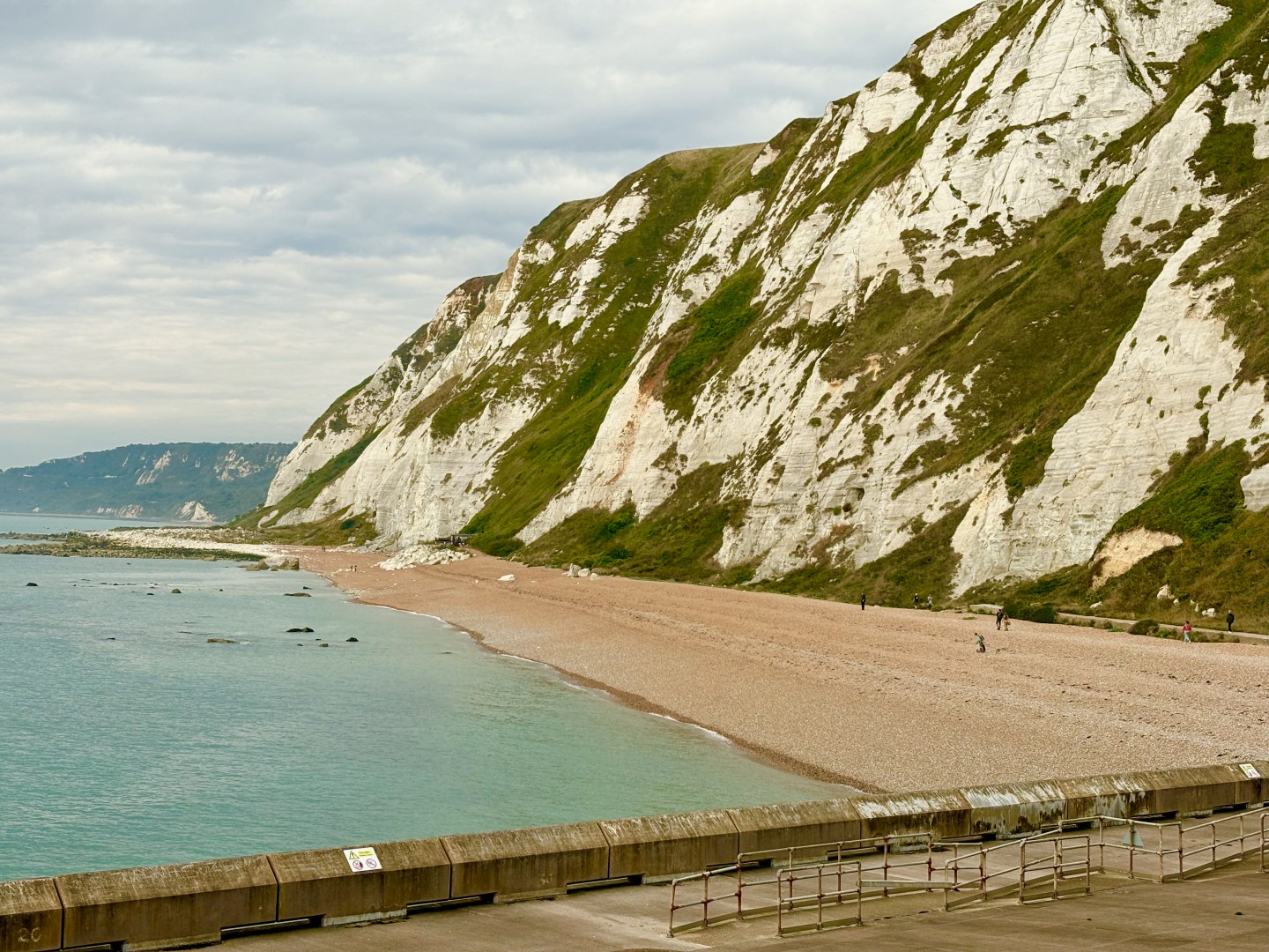 Samphire Hoe Beach, Dover