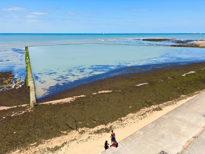 Walpole Bay Tidal Pool in Margate