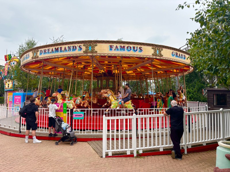 Dreamland Margate Merry go Round ride