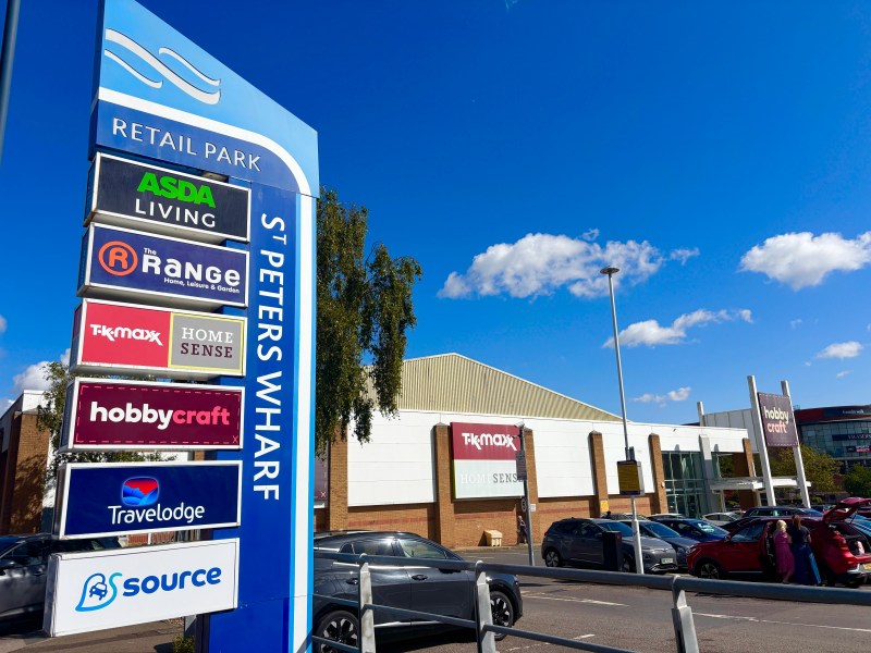 Saint Peters Wharf Retail Park